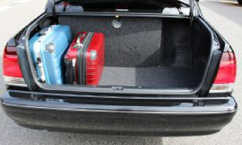 クラウン スーパーサルーン