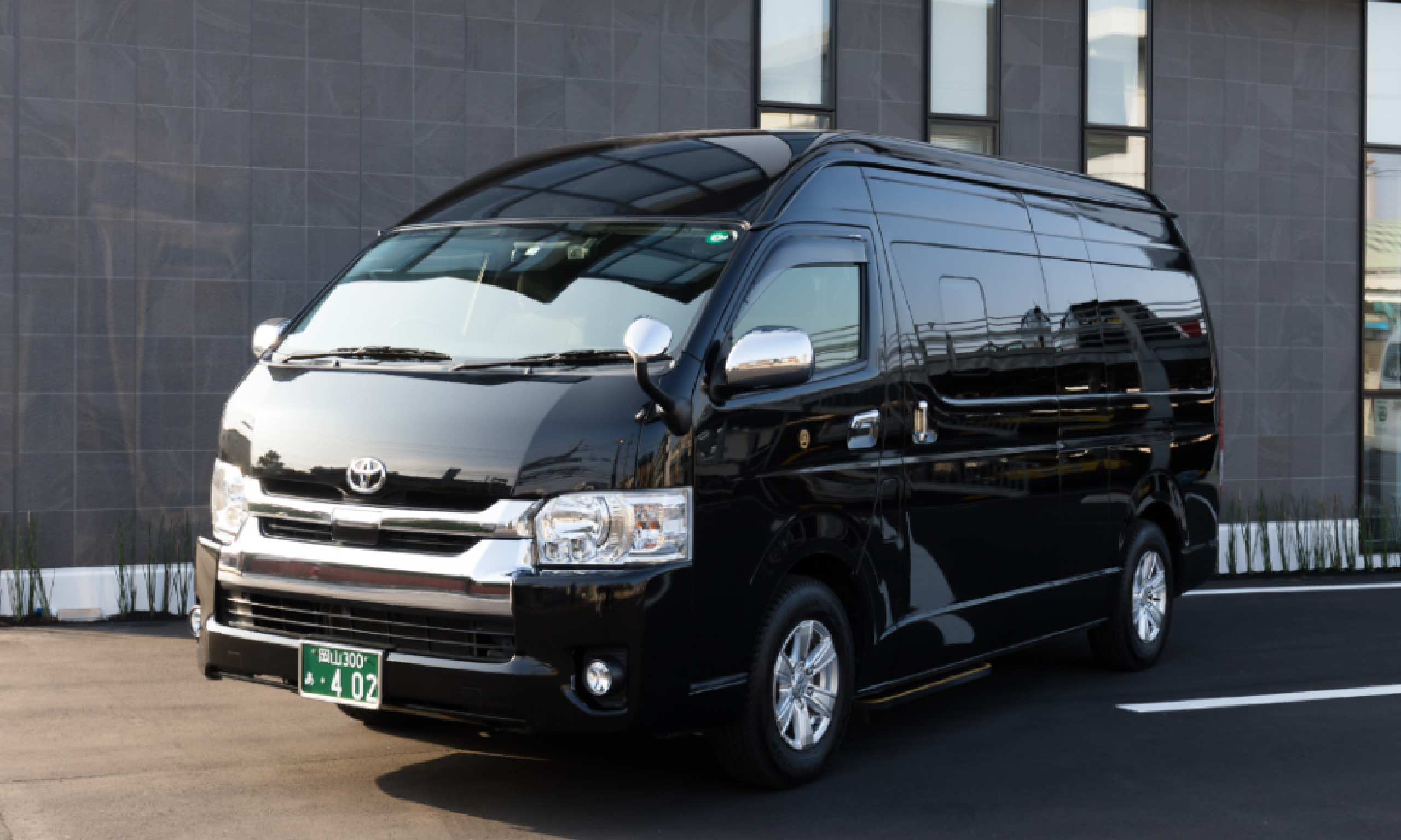 ジャンボタクシー（黒）